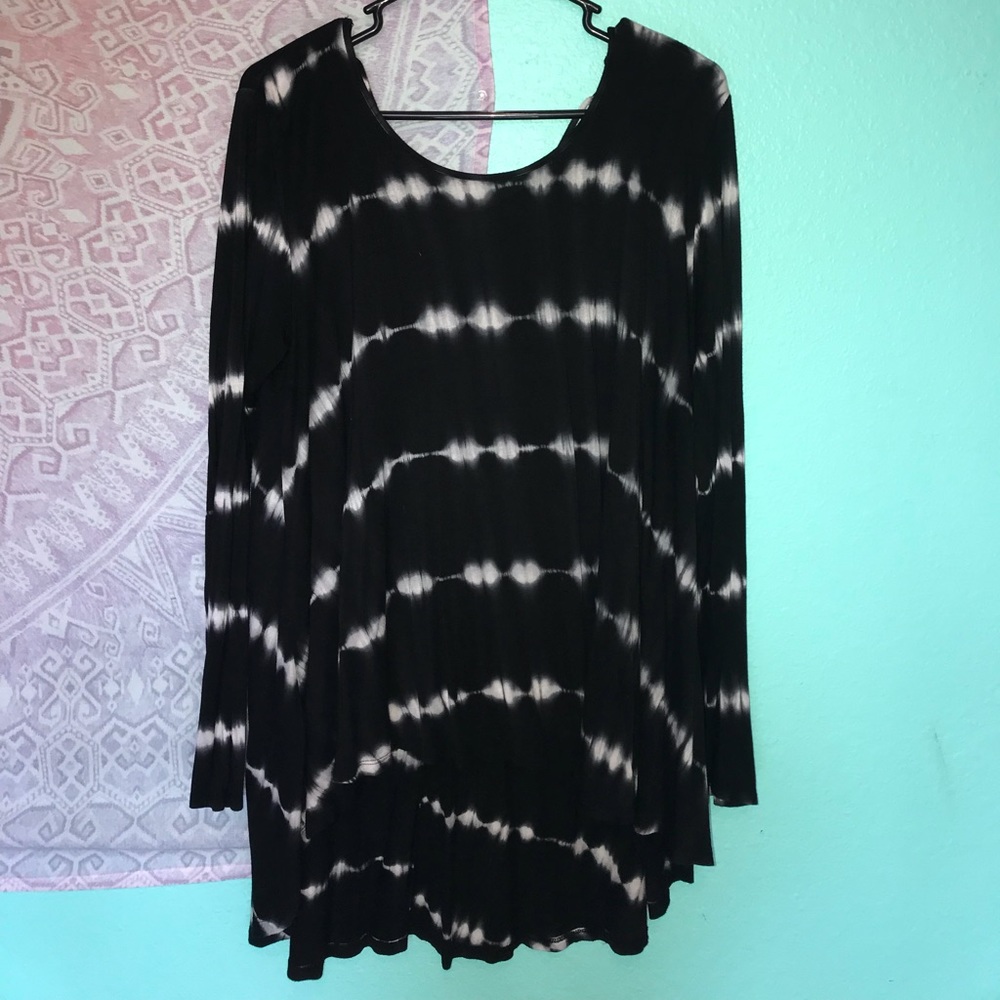 black and white tie dye long sleeve